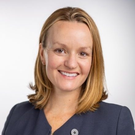 Beth Berg headshot